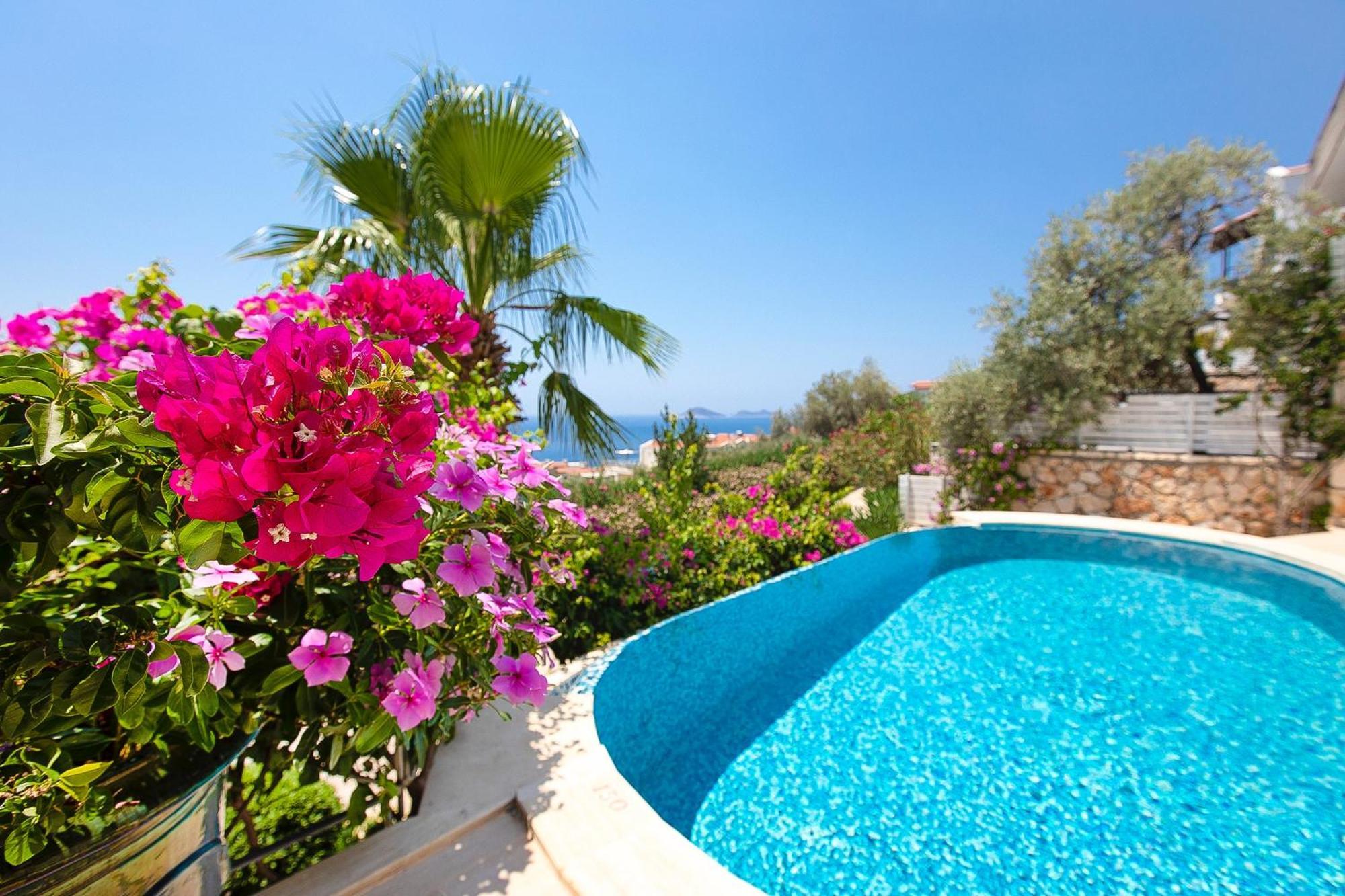 Stunning Seaviews Villa คัลคัน ภายนอก รูปภาพ
